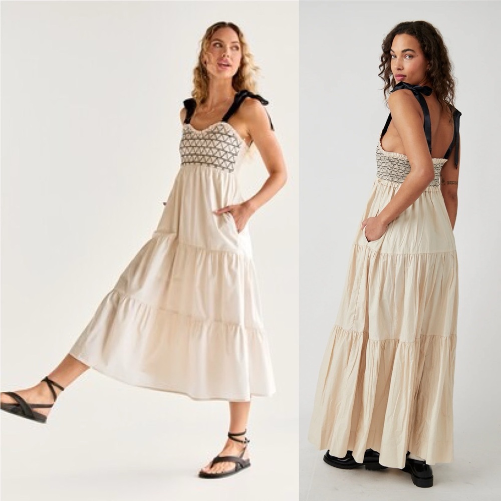 Free People Bluebell Solid Maxi Dress Size Small in Ivory Black
